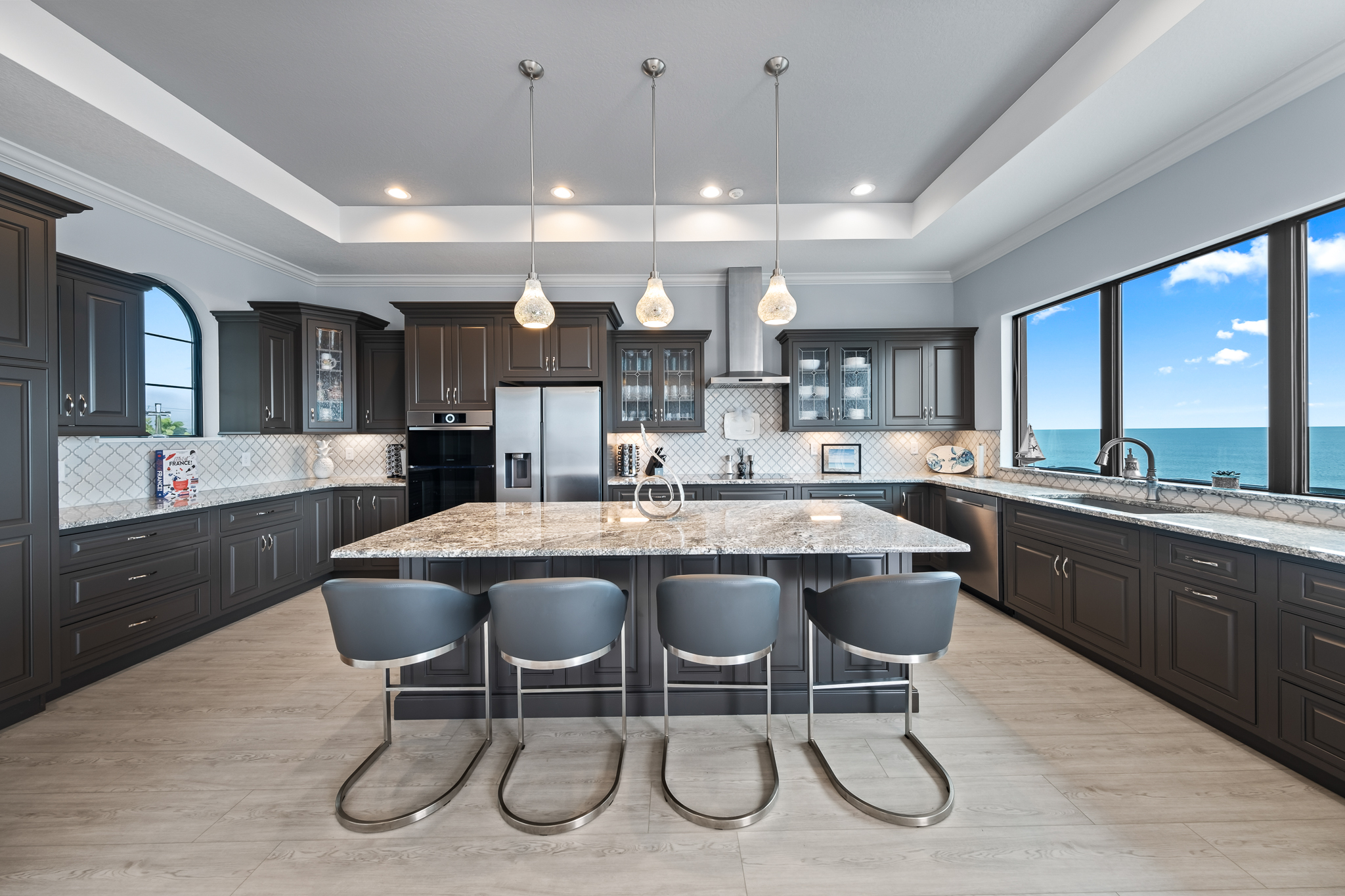 Gourmet Island Kitchen